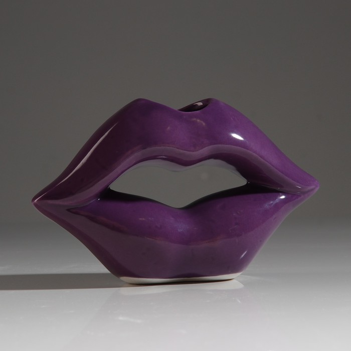 Ваза "Губы" фиолетовые
