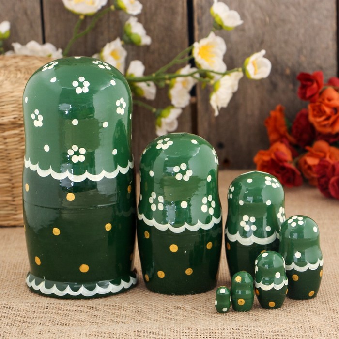 Матрёшка «Ромашка», зелёный платок, 7 кукольная,17 см