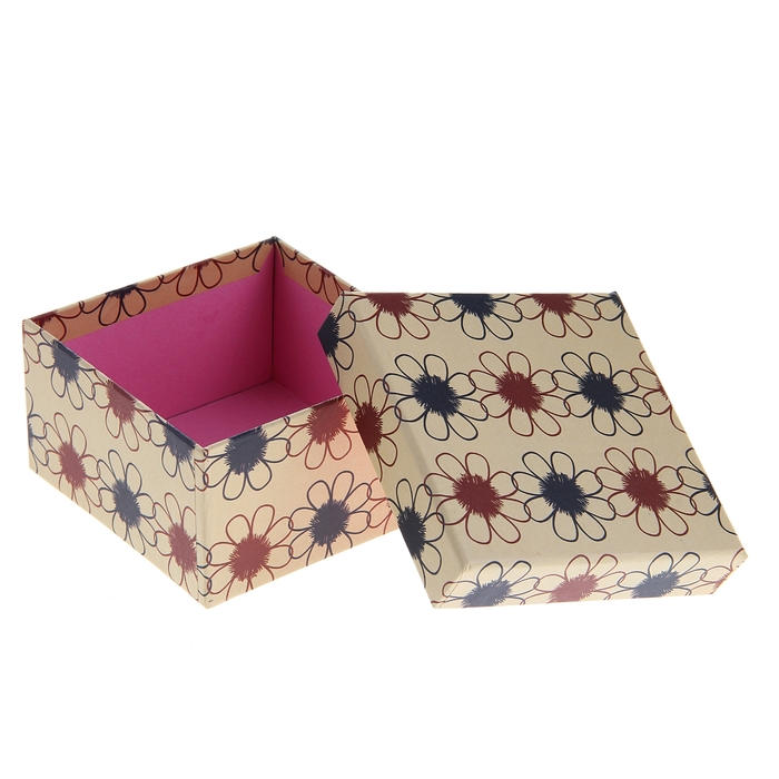 Набор коробок 5в1 "Ромашки", 19,5 х 19,5 х 11,5 - 11 х 11 х 6 см