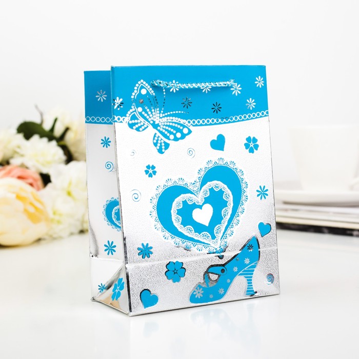 Пакет голографический "Сердце и туфелька", цвет голубой