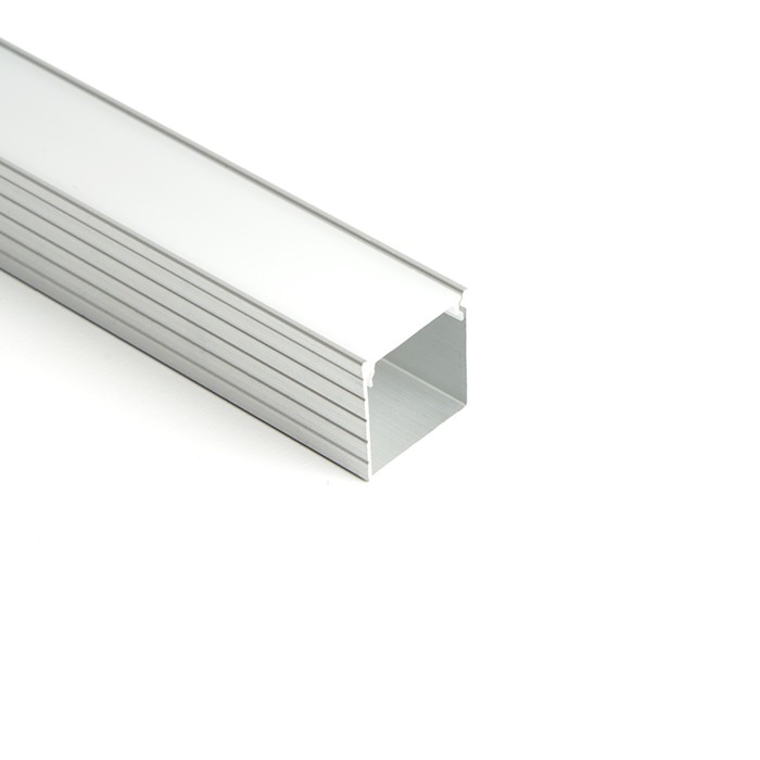 Профиль накладной для светодиодной ленты Saffit, SAB261, высокий, 1 м, цвет серебро профиль для светодиодной ленты врезной накладной 12 мм 1 пог м