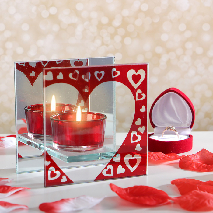 Подсвечник "Love"