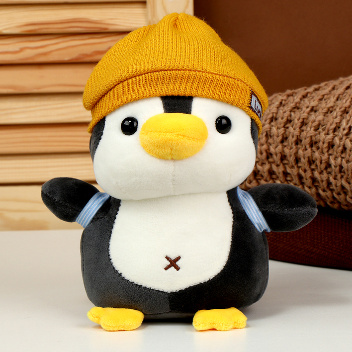 Мягкая игрушка «Пингвин» с рюкзаком, в жёлтой шапке, 22 см игрушка обучающая озорные малыши чудо месяц бирюзовый в жёлтой шапке