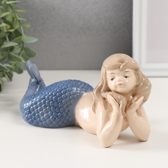 Сувенир керамика Маленькая русалка с голубым хвостом 6,5х20,5х9 см свистулька маленькая белка керамика щипановых sm13