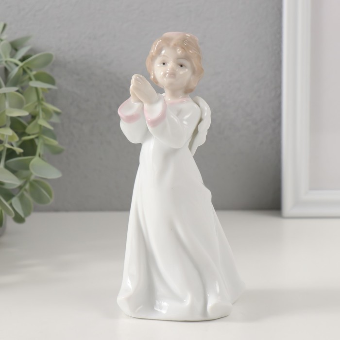 Сувенир керамика Ангел в белом платье со сложенными руками 7,5х8х16 см статуэтка балерина со сложенными руками серия театр