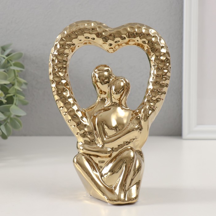 

Сувенир керамика "Абстракция. Влюблённые с сердцем" золото 13х7х18,5 см