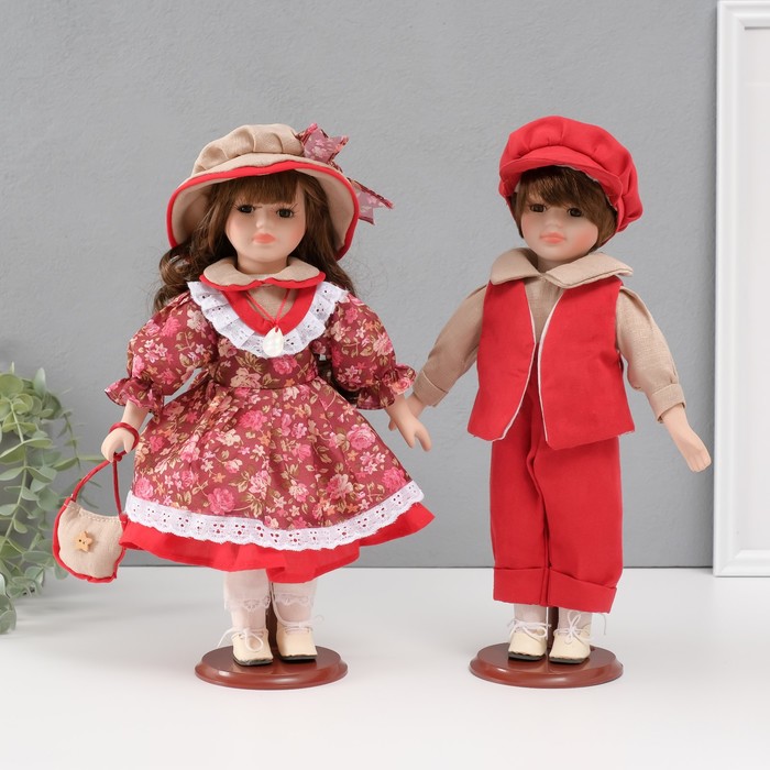 

Кукла коллекционная парочка "Ксюша и Егор, бордовый наряд с цветами" набор 2 шт 31 см