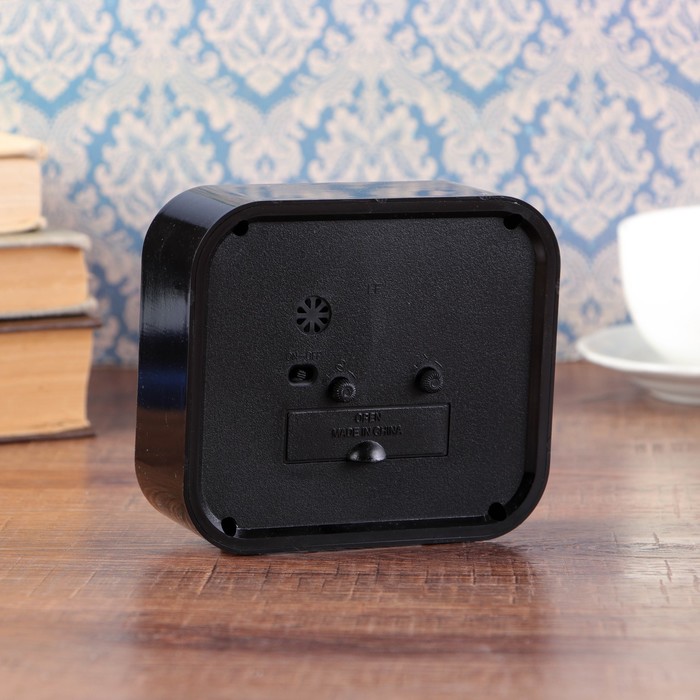 Будильник "Классика", цвет черный