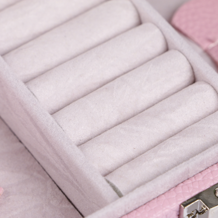 Шкатулка для украшений "Нежно-розовая"