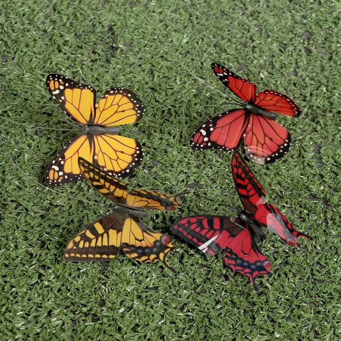 Декоративный штекер на пальчиковой батарее "Порхающая бабочка" микс