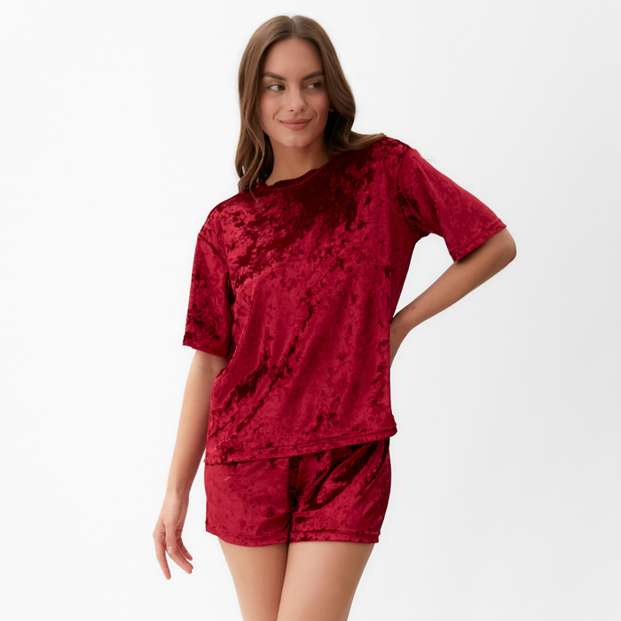 

Костюм женский (футболка и шорты) KAFTAN "Бархат", р. 40-42, бордовый