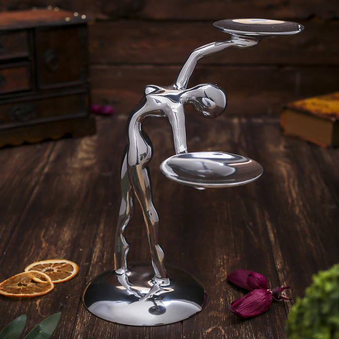 Подсвечник на 2 свечи "Гимнастка"