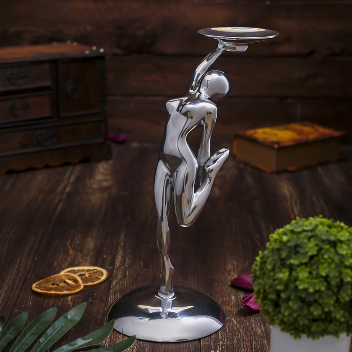 Подсвечник на 1 свечу "Гимнастка"