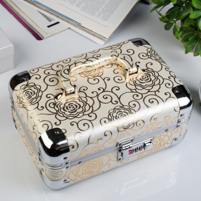 Шкатулка "Золотые цветы на белом"