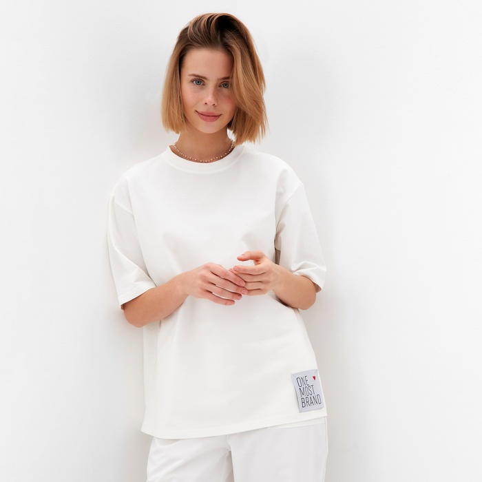 

Футболка женская oversize MINAKU: One Most Brand цвет экрю, размер 52