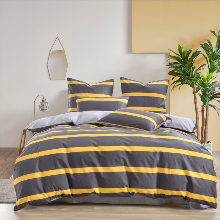 

Постельное бельё евро Sofi De Marko «Гарольд», размер 230х250 см, 200х220 см, 50х70 см - 2 шт, 70х70 см - 2 шт, цвет жёлтый