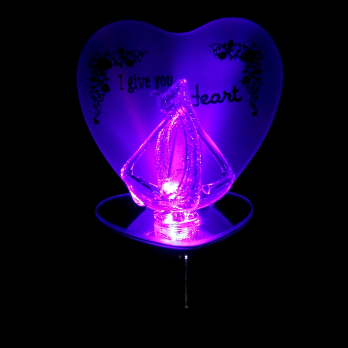 Сувенир "Кораблик у сердца" со светом