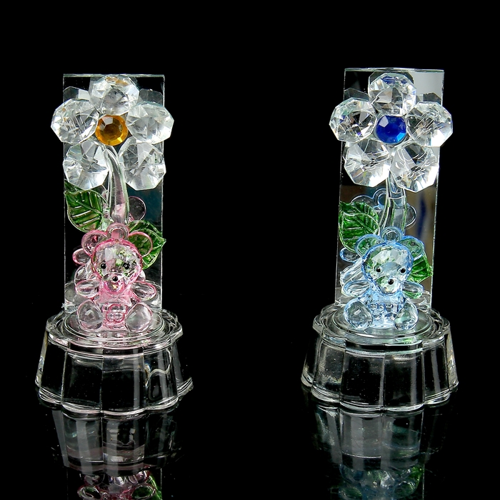 Сувенир "Мишка у цветка" со светом, МИКС