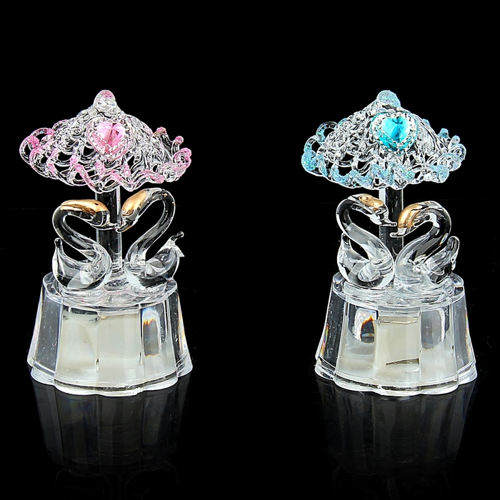 Сувенир световой "Лебеди под зонтиком со стразой" МИКС