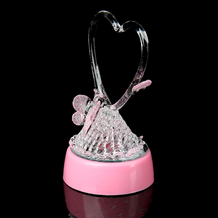 Сувенир "Бабочка на кружеве с сердцем" со светом