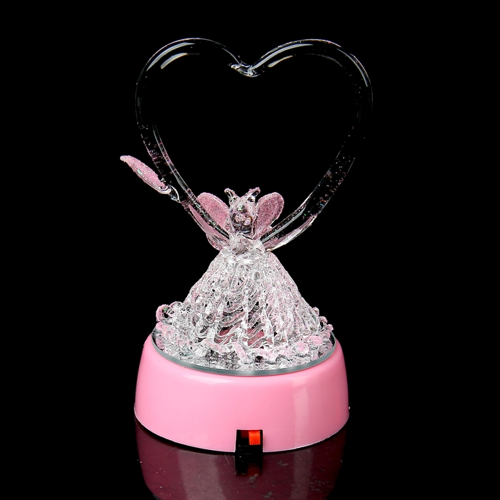 Сувенир "Бабочка на кружеве с сердцем" со светом