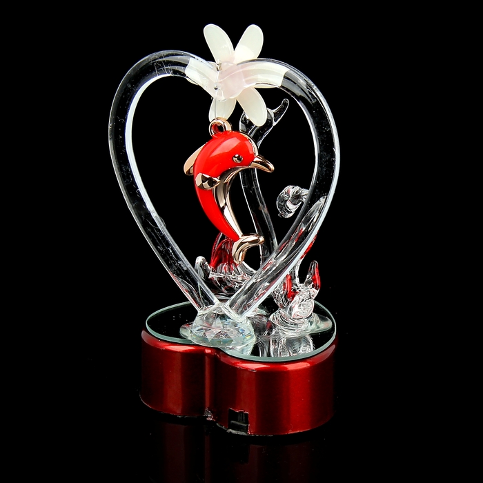 Сувенир "Лебеди у сердца с цветком" световой