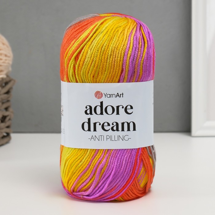 

Пряжа "Adore Dream" 100% акрил антипиллинг 280м/100г (1060 алый-жетлый)