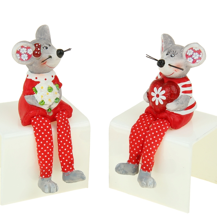 Сувенир "Мышка с букетом/ с сердцем с ножками" МИКС