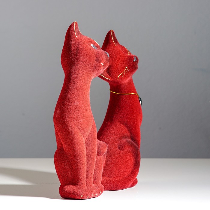 Копилка "Влюбленная пара" большая, флок, бордовая, стразы