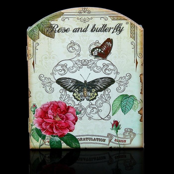 Ключница "Роза и бабочки"