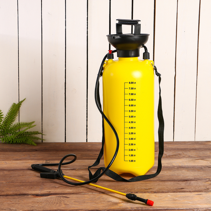 Опрыскиватель помповый, 8 л, с воронкой