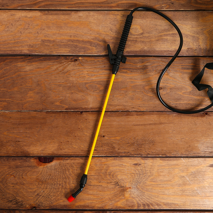 Опрыскиватель помповый, 8 л, с воронкой