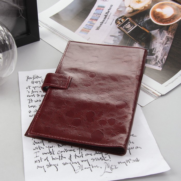 Визитница на кнопке, 3 ряда, 24 листа, цвет рубиновый