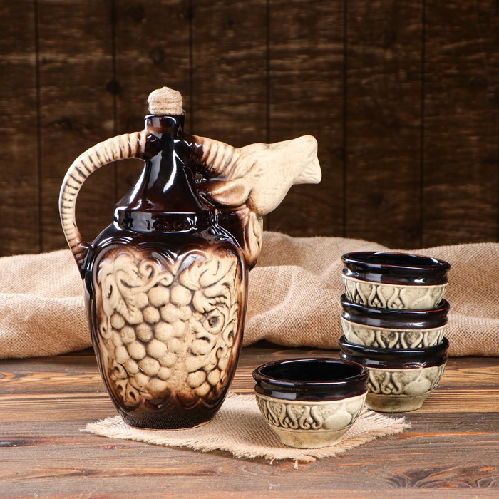 Штоф с рюмками "Гостеприимство" 5 предметов, 0,75 л/ 0,4 л