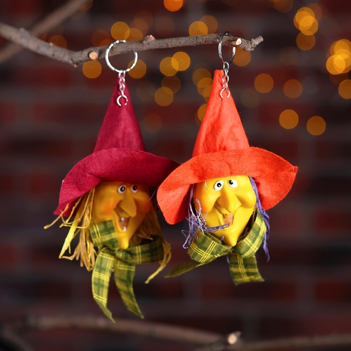 Брелок "Баба-Яга в шляпке" с бантиком, цвета МИКС