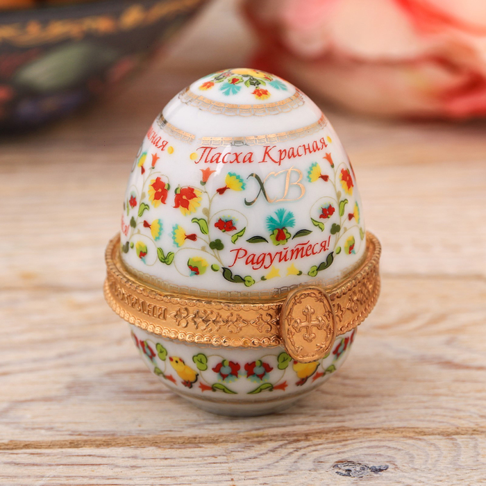 Яйцо-шкатулка "Цветочный"