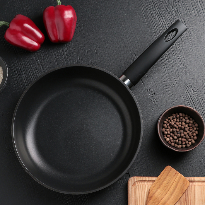 Сковорода 28 см "Атлас"