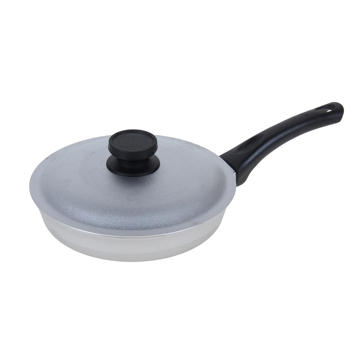 Сковорода 20 см, ровное дно, алюминиевая крышка