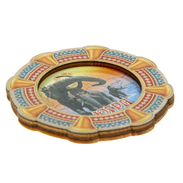 Магнит в форме бубна "ЮГРА"