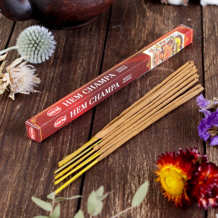 Благовония четырехгранник HEM Hem Champa Чампа 8 палочек в упаковке