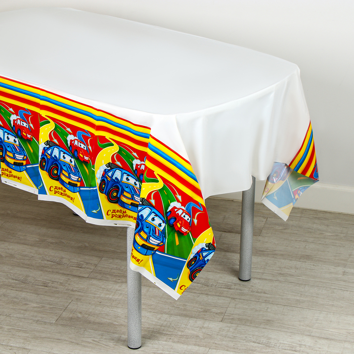 фото Скатерть «с днём рождения», тачки страна карнавалия