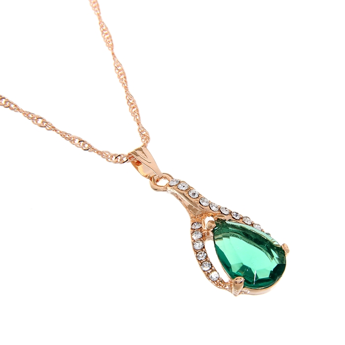 Кулон "Капелька", цвет изумрудный в золоте, 45см