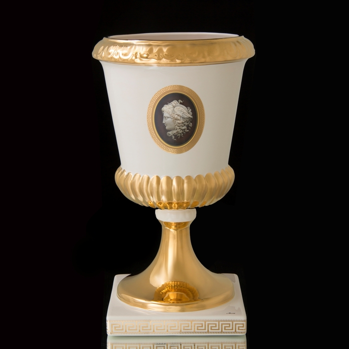 Ваза "Нерис" белая