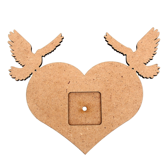 Заготовка для декора "Сердце с голубями" часы