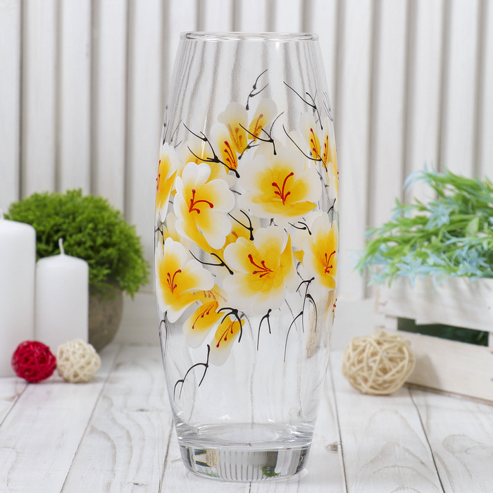 Ваза "Ветка яблони", овальная