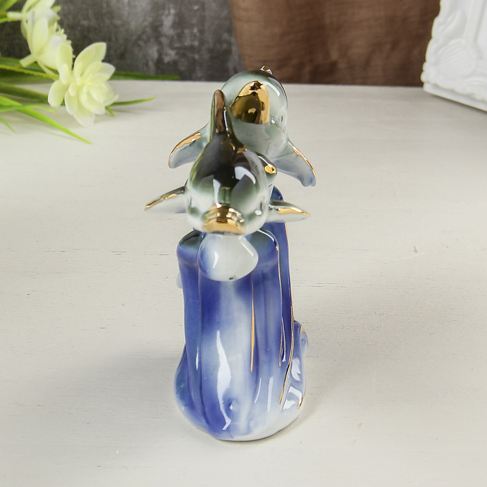 Сувенир "Пара дельфинчиков на волне"