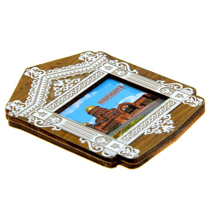 Магнит в форме окна «Новосибирск»