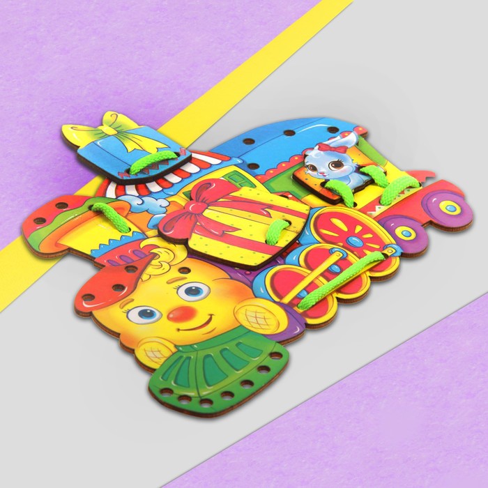 Шнуровка фигурная "Паровозик"