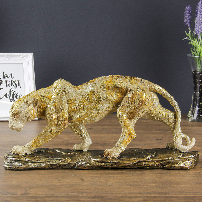Сувенир "Пантера золотистая"