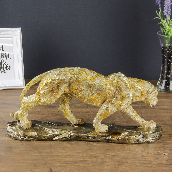 Сувенир "Пантера золотистая"